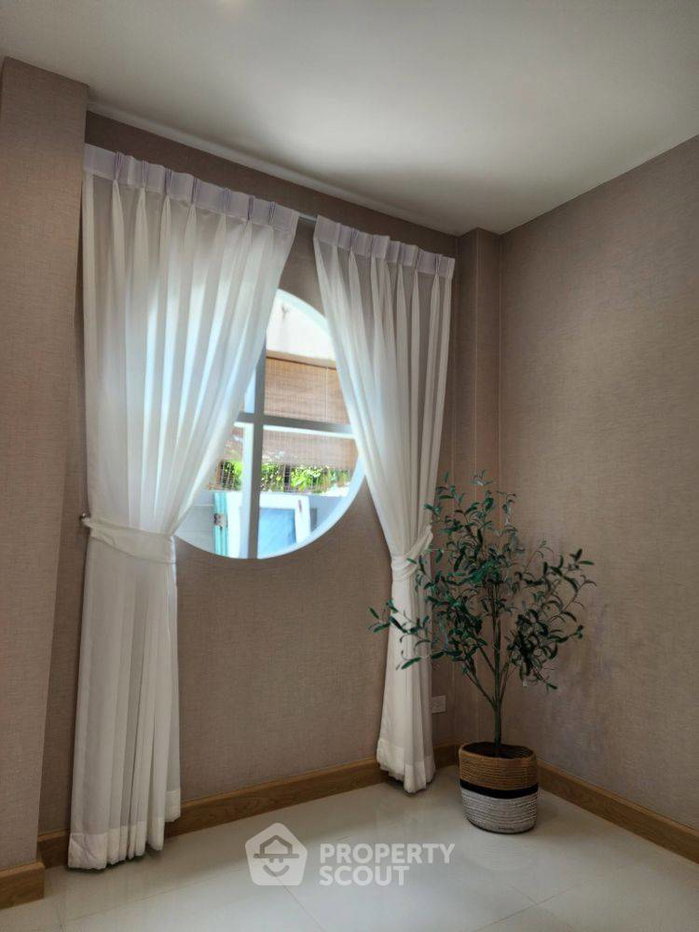 picture 3-BR House in Sam Wa Tawan Tok (ID 3404210) - 14/17