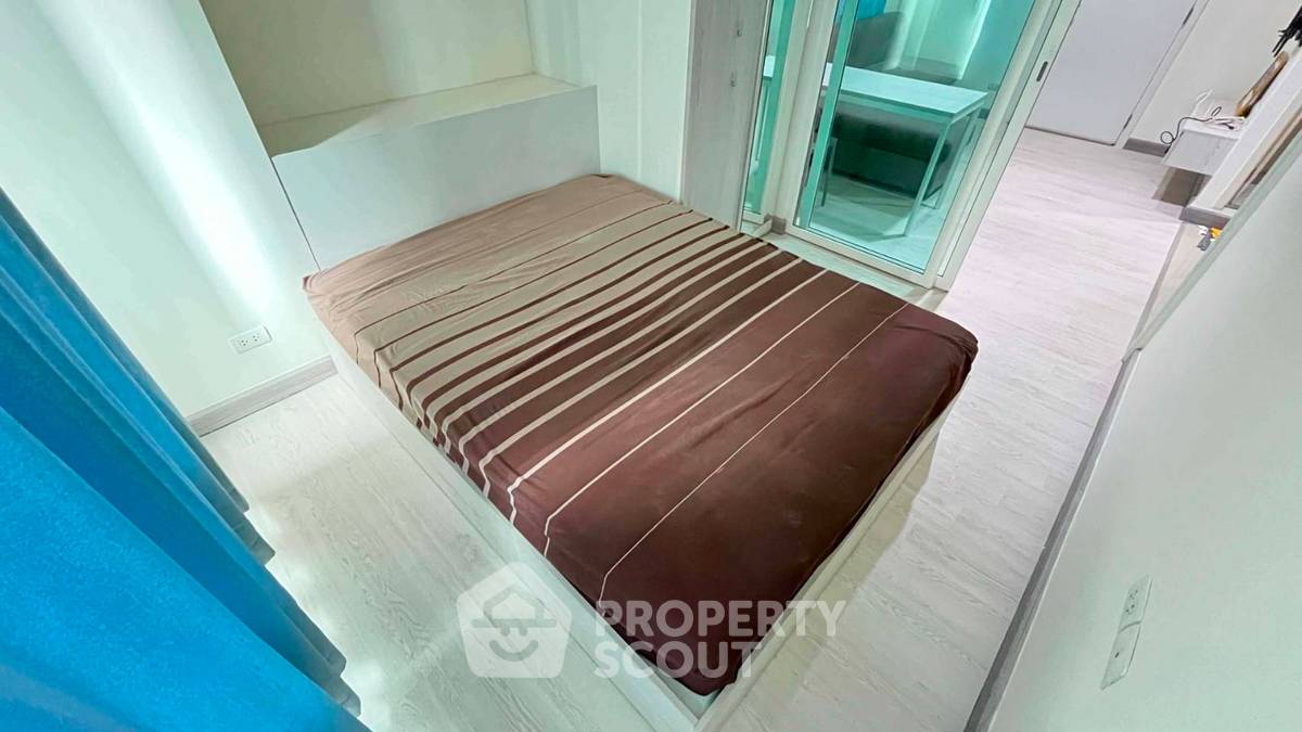 picture 100m From BTS Chang Erawan | 2-BR Aspire Erawan (ID 3407459) - 3/26