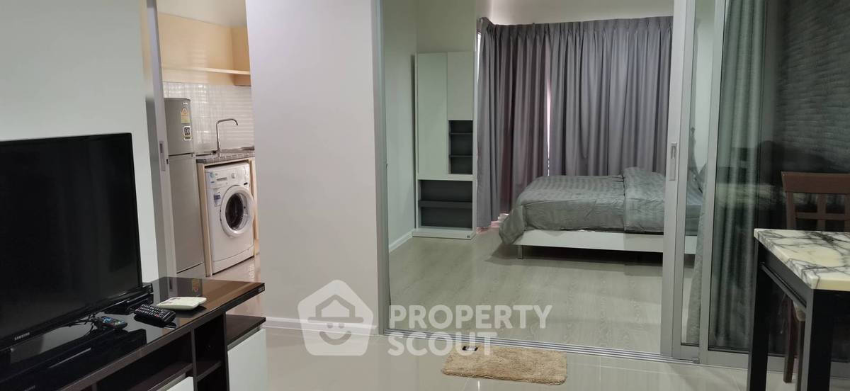 picture 1-BR Condo at Aspire Rama 9 near MRT Phra Ram 9 (ID 589424) - 1/6