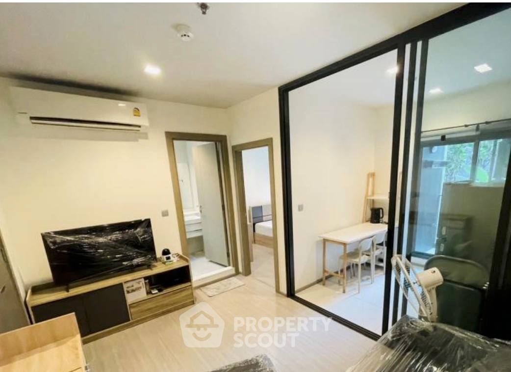 picture 1-BR Condo at Life Asoke - Rama 9 near MRT Phra Ram 9 (ID 3405951) - 1/5