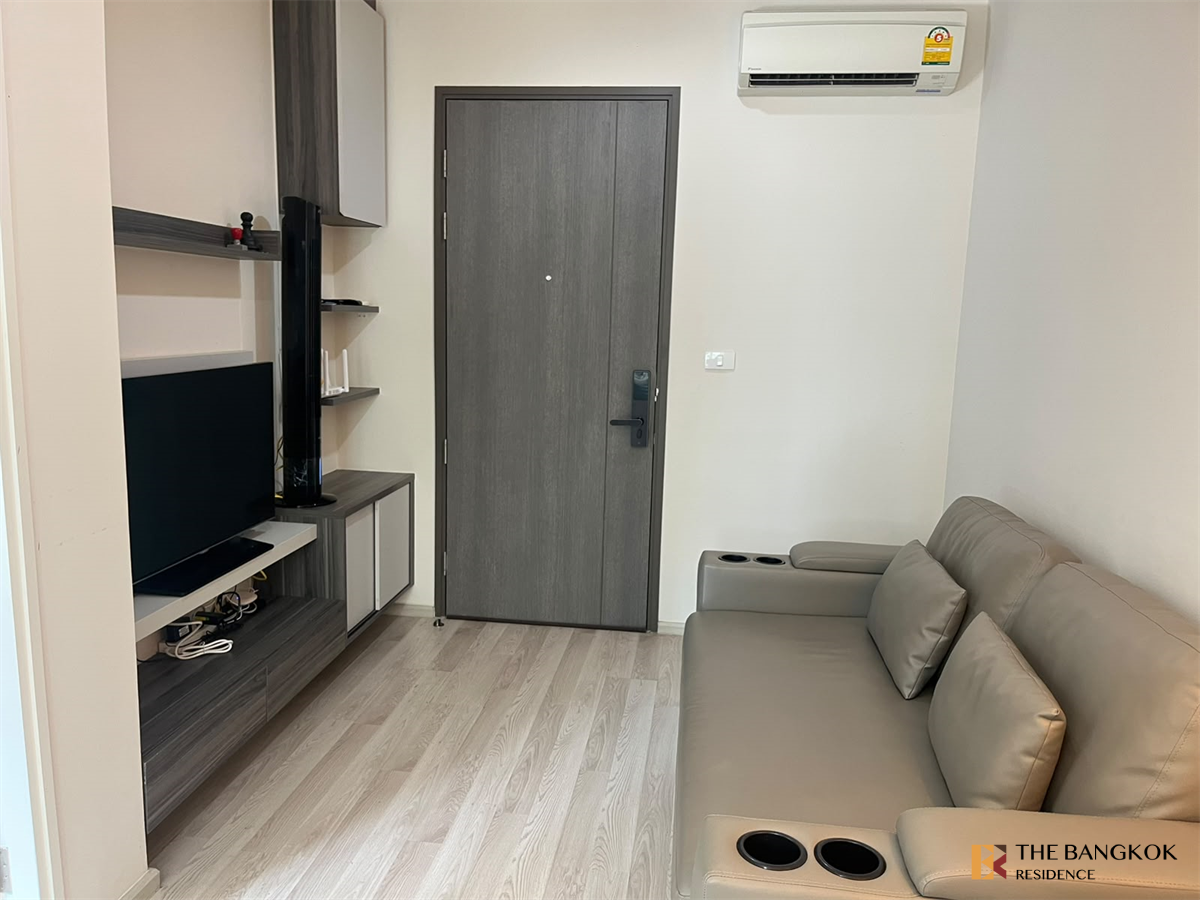 picture Centric Ratchada-Huai Khwang Comfortable and Ready to Move-in near MRT Huai Khwang Station - 5/9