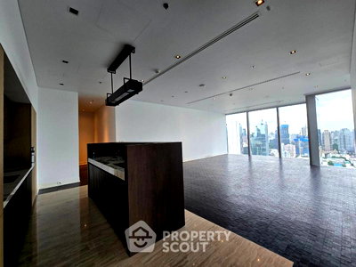 Condos for rent : 35th-Floor 4-BR 265 Sqm At The Ritz-Carlton Residences Bangkok, 100m To BTS Chong Nonsi (ID 3399867)