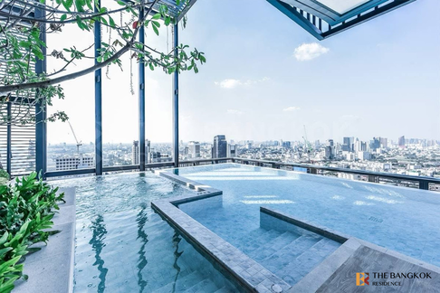 XT Phayathai near Airport Rail Link Phaya Thai Station Easy Travel, Fully Utilized Space