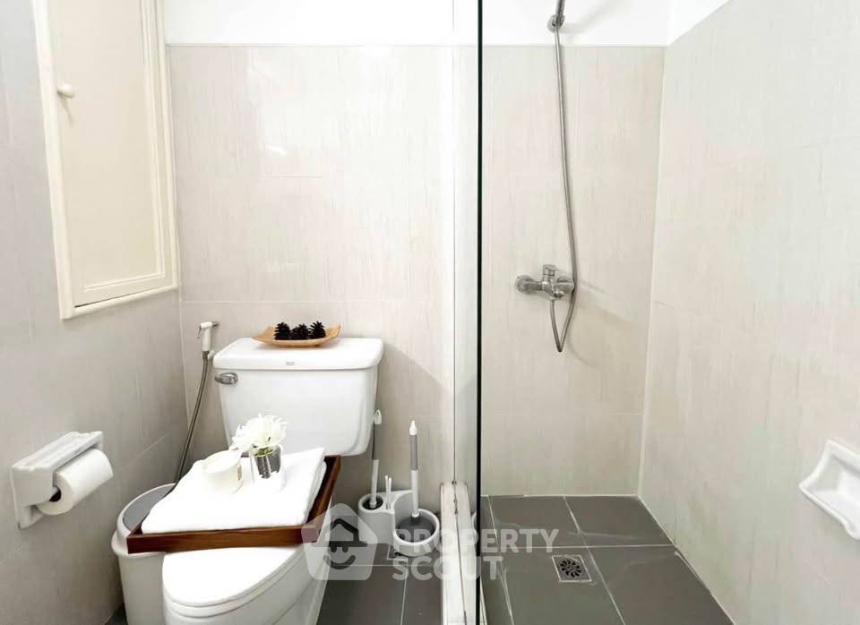รูป คอนโด 2 ห้องนอน 82 ตร.ม. ใกล้ BTS เซนต์หลุยส์ 60 ม. Silom Suite Condominium (ID 2953541) - รูปที่ 7/8