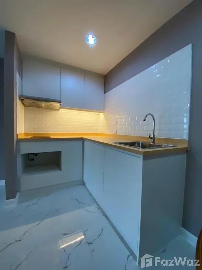 picture Experience Modern Luxury in Prime Bangkok Location - Resorta Yen-Akat 1029364 - 6/27