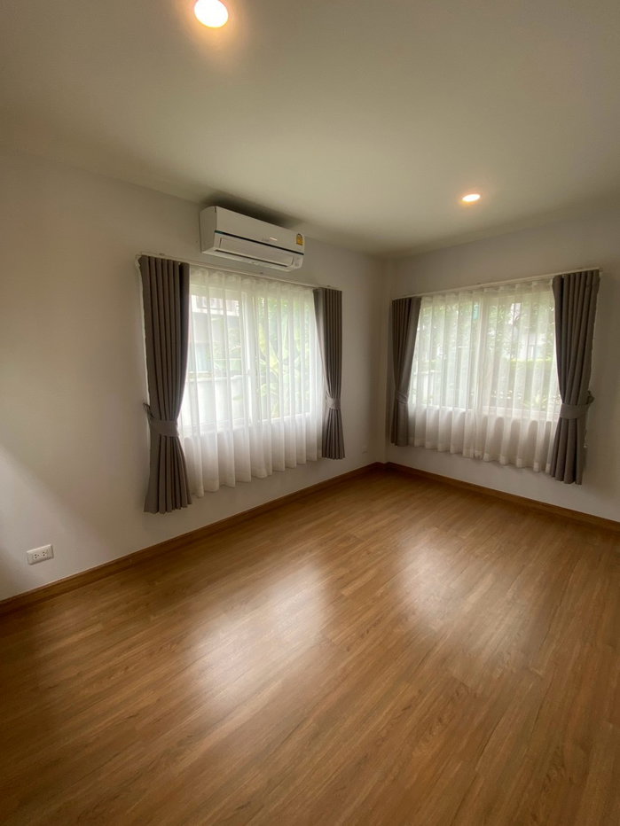 รูป 99076 - ขายบ้านเดี่ยว CENTRO พหลฯ - วิภาวดี 2 ติดถนนใหญ่พหลโยธิน ใกล้ฟิวเจอร์พาร์คและสเปลล์ เพียง 3 นาที เดินทางสะดวก ขึ้นโทลล์เวย์ง่าย - รูปที่ 12/12