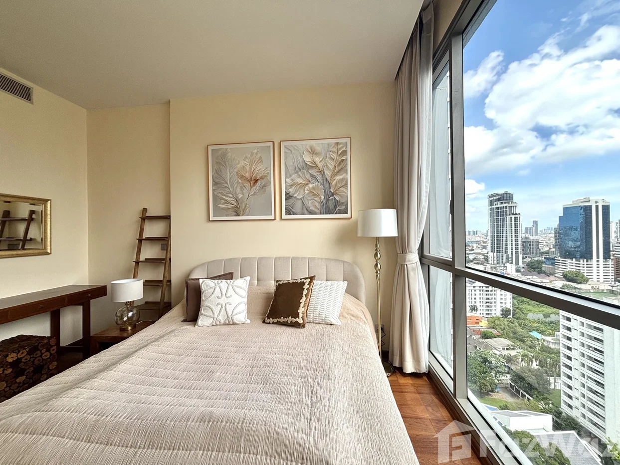 รูป ขาย Quattro Condo พร้อมผู้เช่า ห้องรีโนเวทใหม่เอี่ยม 6855470 - รูปที่ 3/28