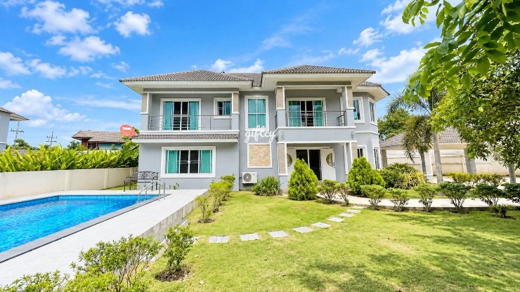 รูป ให้เช่า Pool Villa หลังใหญ่โครงการธนาพรปาร์คโฮม 5 โซนสันทราย   พร้อมเฟอร์นิเจอร์ครบทุกห้อง ใกล้เซนเฟส , ม.พายัพ , Meta Mall , โรงเรียนนานาชาติหลายแห่ง - รูปที่ 1/24