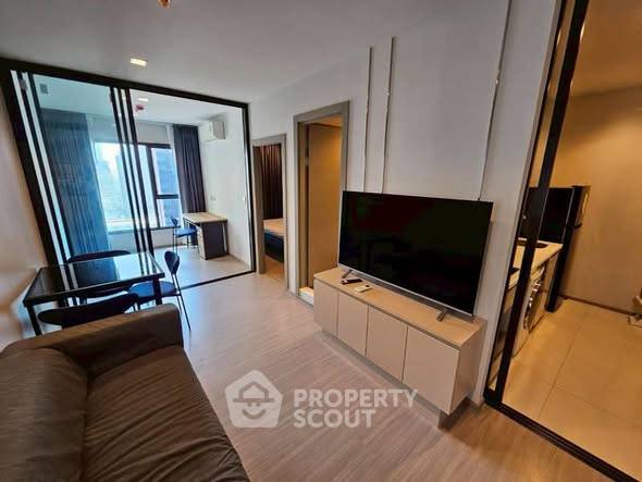 picture 32nd-Floor 2-BR At Life Asoke - Rama 9, MRT Phra Ram 9 (ID 3402789) - 4/11
