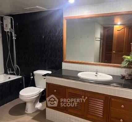 รูป คอนโด 2-ห้องนอน ที่ ฮิลล์ไซด์คอนโดมิเนียม 3 ใกล้ นิมมานเหมินท์ (ID 3408759) - รูปที่ 5/8