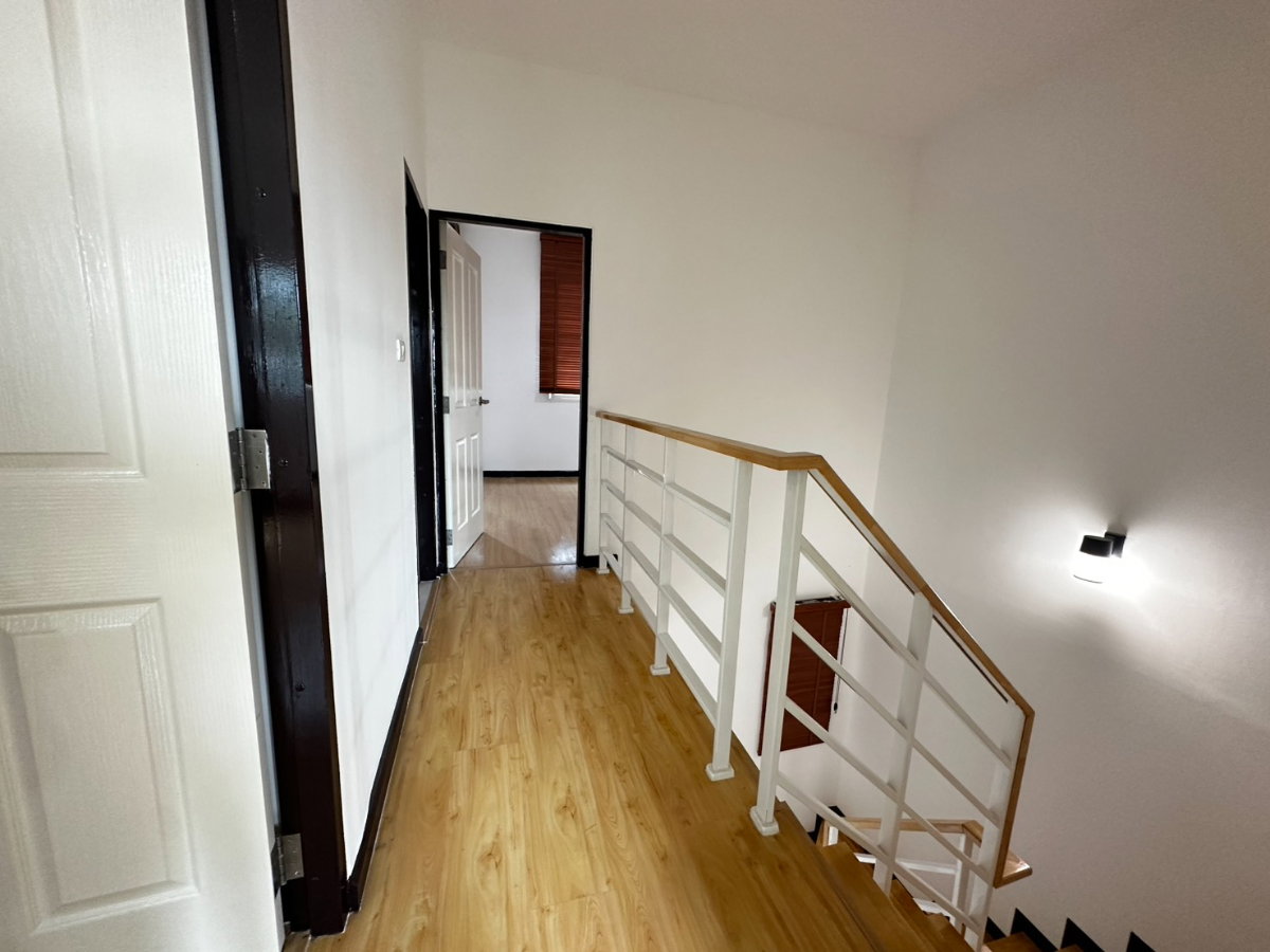 picture For Sale: Corner-Plot Townhome at Poomthara Kanchanaphisek – Bang Bua Thong - 7/15