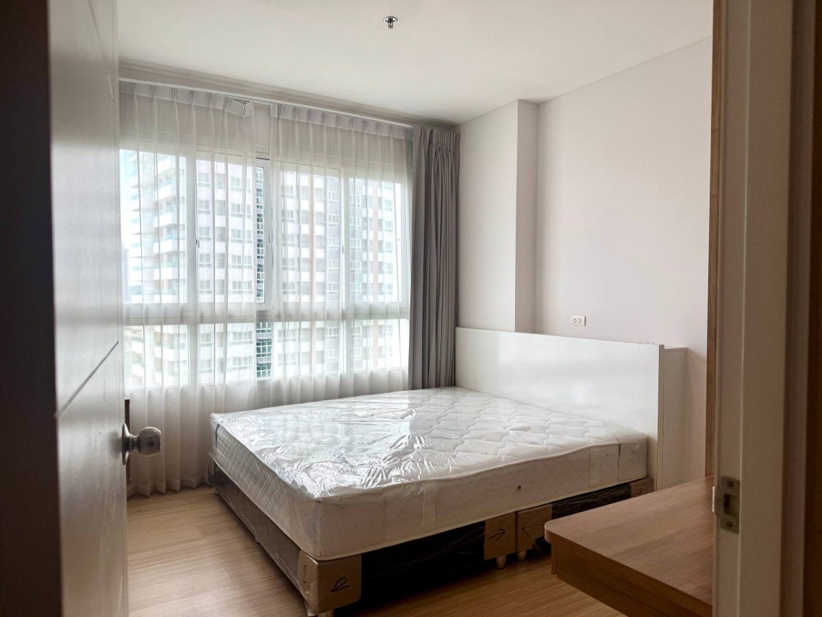 ขายคอนโด Sea Hill Condo ศรีราชา อาคาร B ชั้น 14 ขนาด 42.73 ตร.ม. 1 ห้องนอน โควตาต่างชาติ ราคา 2.25 ล้าน