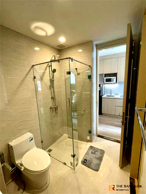 Condos for sale : NOBLE STATE 39 Location Near Employment, Surrounded by Lifestyles near BTS Phrom Phong
