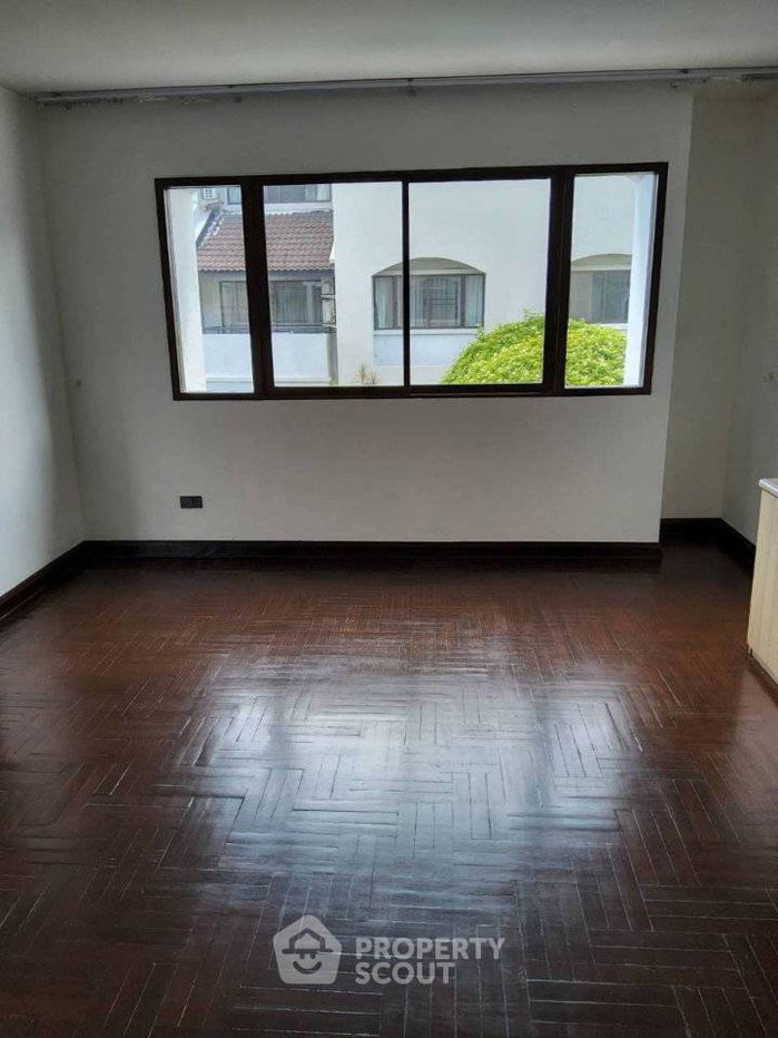 รูป ทาวน์เฮาส์ 3 ห้องนอน ขนาด 273 ตร.ม. Baan Charoen Eakamai 10 ใกล้ BTS เอกมัย (ID 3408410) - รูปที่ 22/38