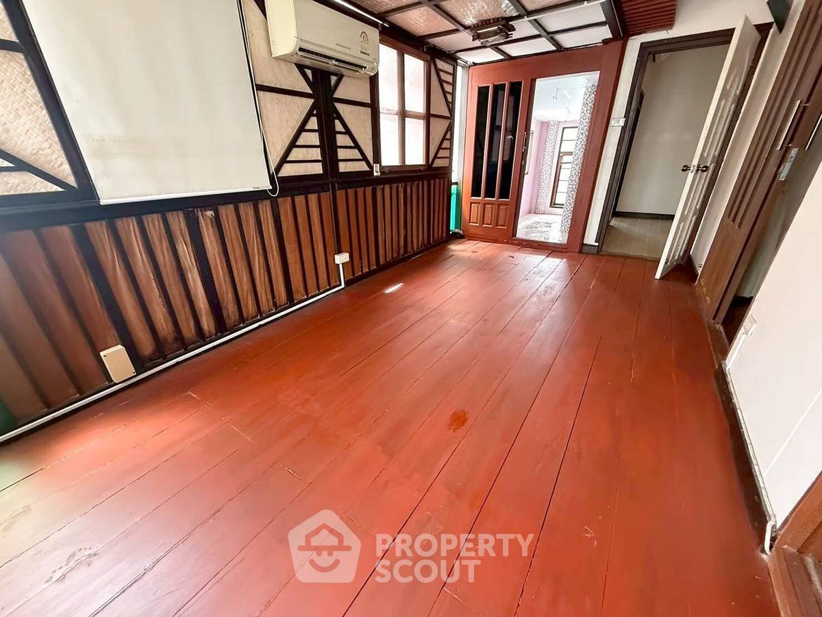 picture 4-BR House in Saphan Sung (ID 3407426) - 24/28
