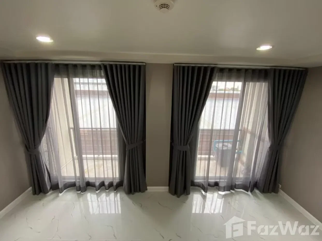 picture Experience Modern Luxury in Prime Bangkok Location - Resorta Yen-Akat 1029364 - 17/27
