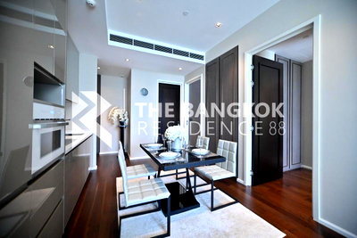 Condos for rent : The Diplomat 39 Location Near Employment, Surrounded by Lifestyles near BTS Phrom Phong