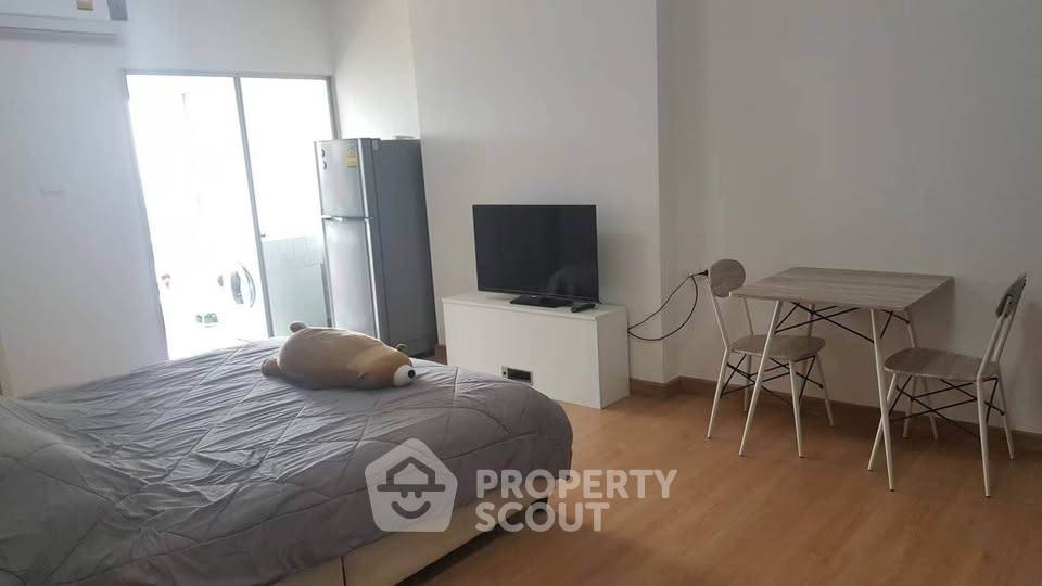 picture Studio Condo at Supalai Veranda Ratchavipha - Prachachuen near MRT Bang Son (ID 3403194) - 2/12