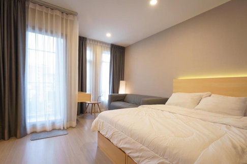 Unit Available at Aspire Asoke-Ratchada Multiple units available—prices negotiable!