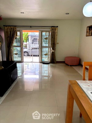 ทาวน์โฮม กรุงเทพมหานคร : ทาวน์เฮ้าส์ 3-ห้องนอน ใน ท่าแร้ง (ID 3403238)