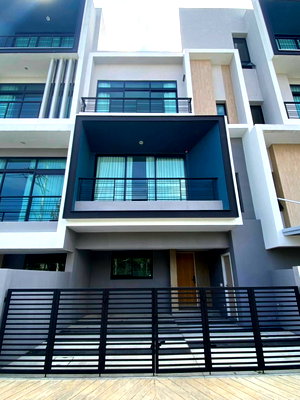 เช่าทาวน์โฮม เขตบางกะปิ : 🏡✨ ให้เช่าทาวน์โฮม 3 ชั้น Nirvana DEFINE กรุงเทพกรีฑา | เฟอร์นิเจอร์ครบ พร้อมเข้าอยู่