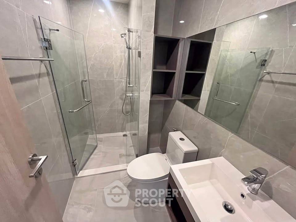 picture 200m To MRT Phra Ram 9 | 16th-Floor 1-BR At Nue District R9 (ID 3403615) - 1/7