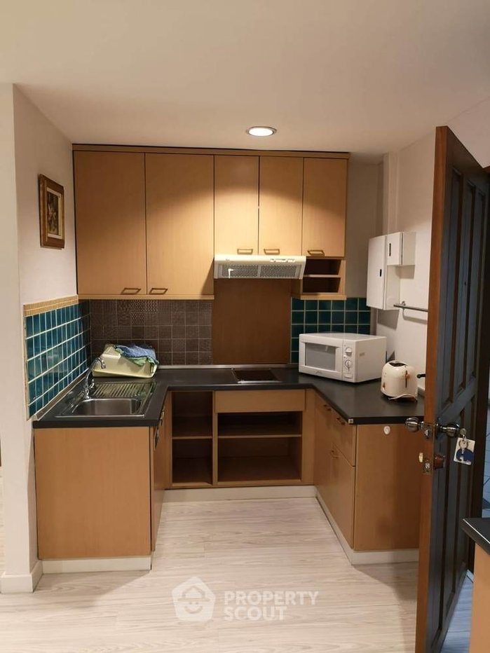 รูป คอนโด 1 ห้องนอน Baan Chan Condominium ทำเลทองหล่อ (ID 386710) - รูปที่ 7/9