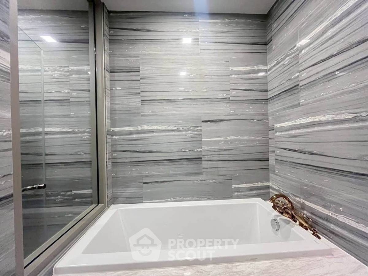 picture 2-BR Condo at Ashton Residence 41 near BTS Phrom Phong (ID 3399870) - 16/17