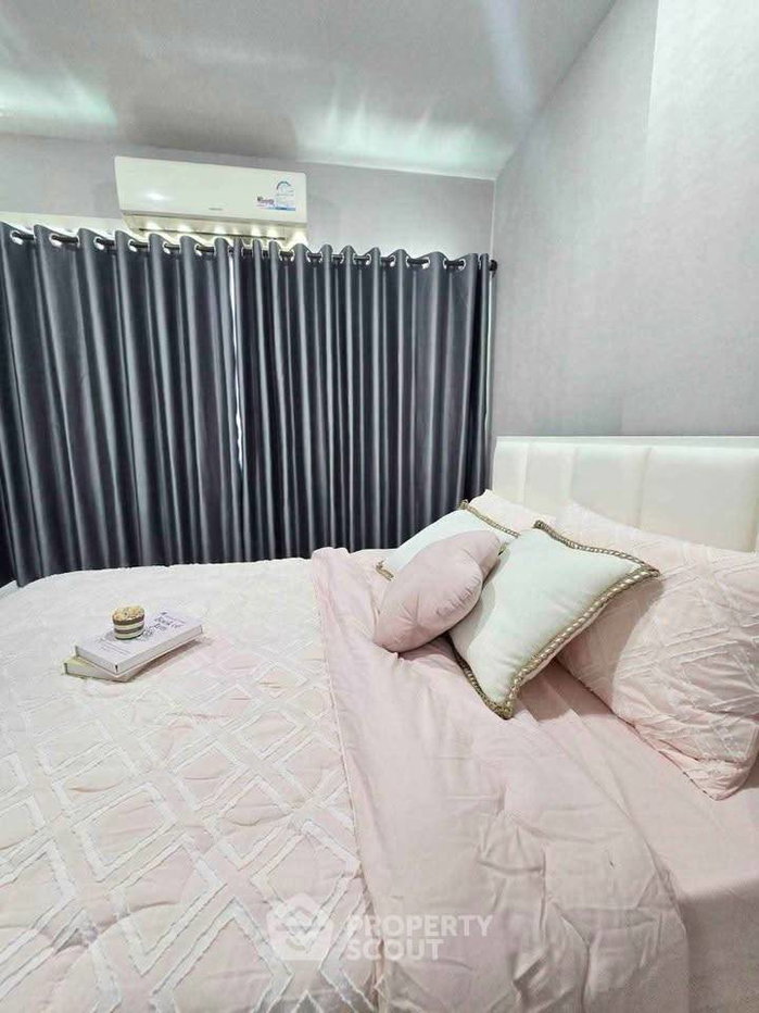 picture 1-BR Condo at The First Condo in Khlong Tamru (ID 3408729) - 4/8