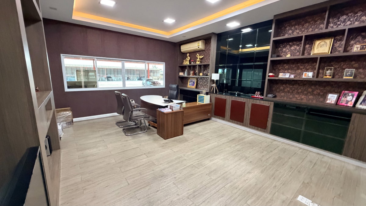 picture warehouse, showroom, and complete office. Prime location in the Ekkachai - Bang Bon area. - 7/20