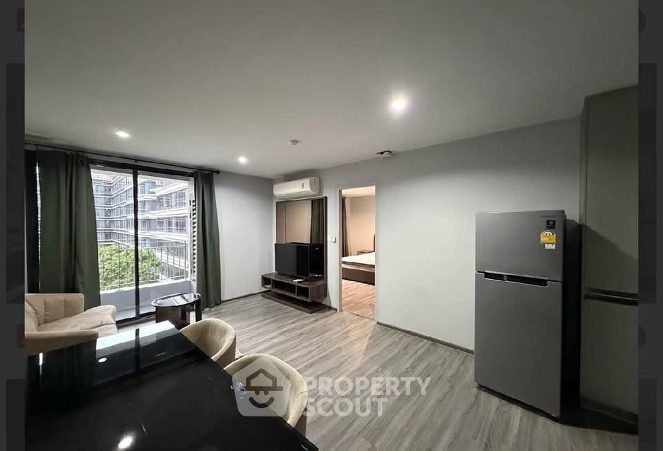 picture 1-BR Condo at Ideo Mobi Sukhumvit 40 near BTS Ekkamai (ID 3404868) - 2/6
