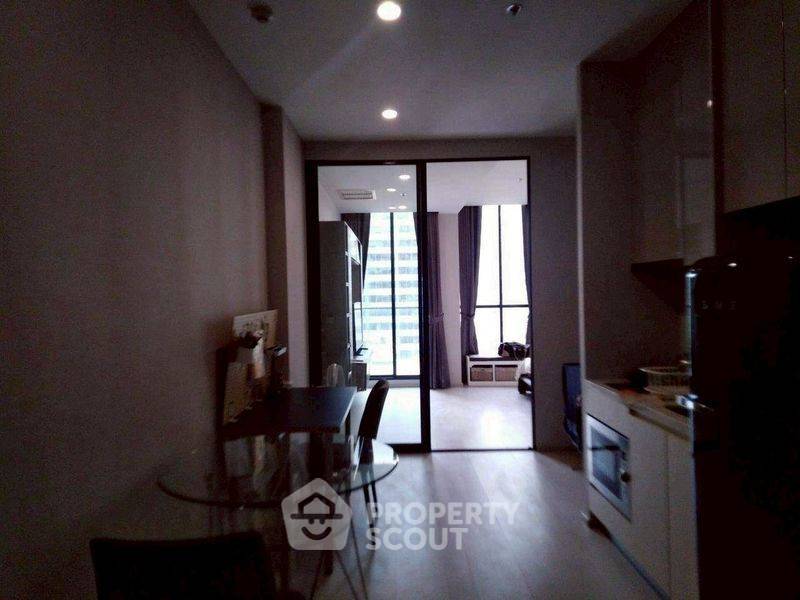 รูป คอนโด 1-ห้องนอน ที่ โนเบิล เพลินจิต ใกล้ BTS เพลินจิต (ID 3405384) - รูปที่ 3/8