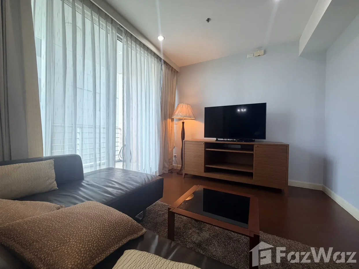 picture Prime location within walking distance of BTS Phrom Phong 6855362 - 1/25