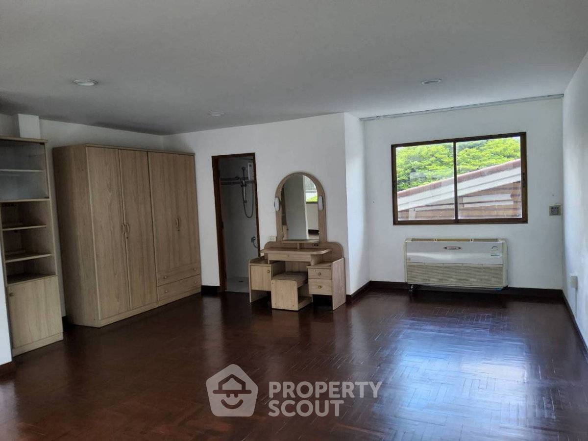 รูป ทาวน์เฮาส์ 3 ห้องนอน ขนาด 273 ตร.ม. Baan Charoen Eakamai 10 ใกล้ BTS เอกมัย (ID 3408410) - รูปที่ 15/38