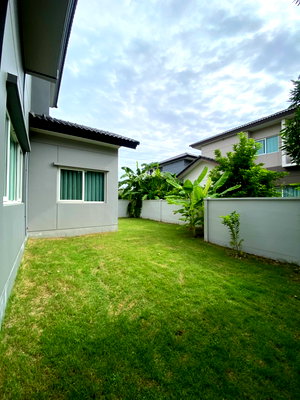 บ้านเดี่ยว ม.กรุงเทพ ศูนย์รังสิต : 99076 - ขายบ้านเดี่ยว CENTRO พหลฯ - วิภาวดี 2 ติดถนนใหญ่พหลโยธิน ใกล้ฟิวเจอร์พาร์คและสเปลล์ เพียง 3 นาที เดินทางสะดวก ขึ้นโทลล์เวย์ง่าย