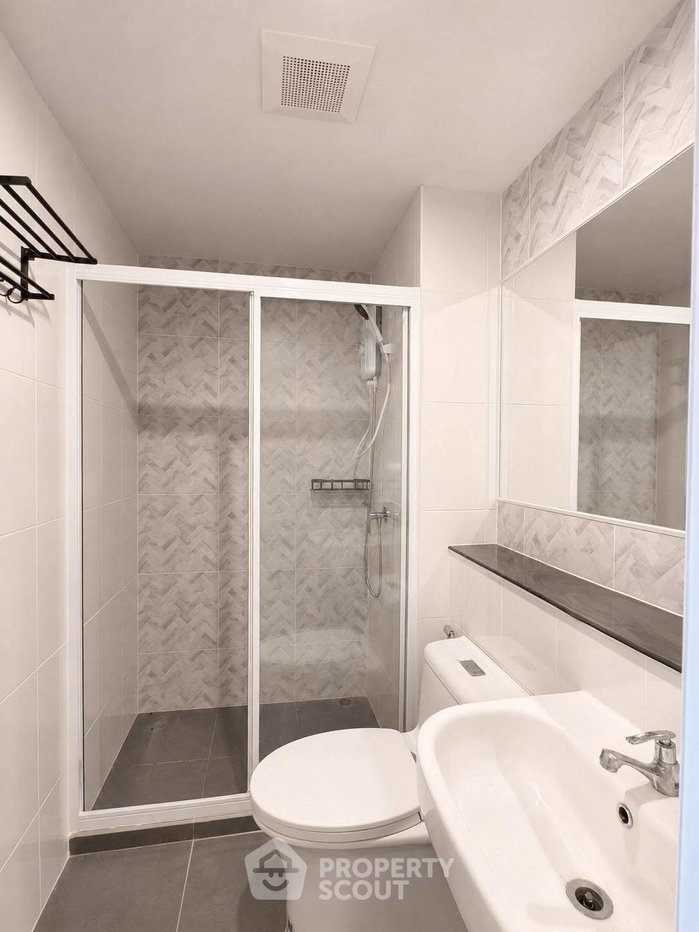 รูป คอนโด 2 ห้องนอน ชั้น 29 Regent Home Bangna ใกล้ BTS บางนา (ID 3407428) - รูปที่ 22/24