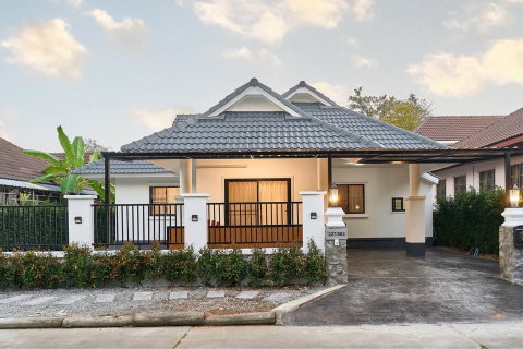 🏙️ Urgent Sale! Only 3.95 Million THB – Free Transfer Fees! 🏡 Single-Storey House in Wang Tan Village, Hang Dong, Chiang Mai 📞063-664-9056