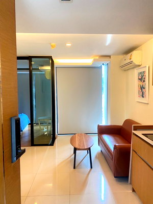 Condos for sale : For Sale SOCIO Ruamrudee — 1 Bedroom | BTS Ploenchit | Fully Furnished GTN-1227