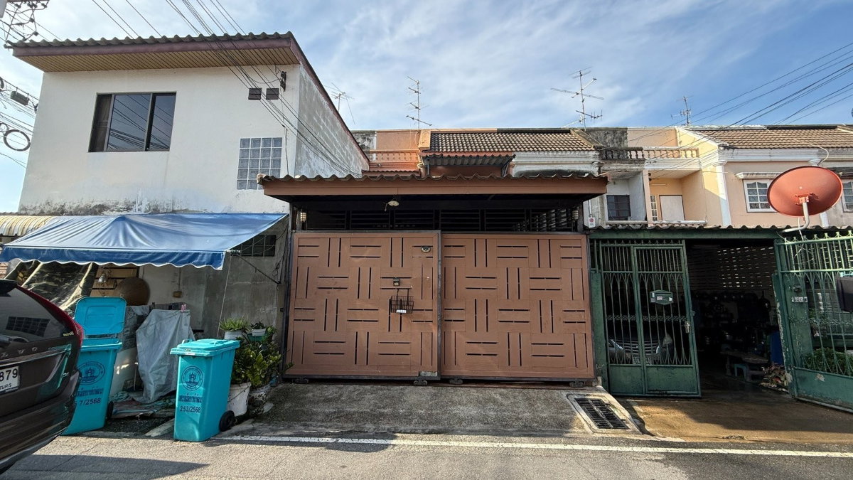 รูป 🏡 ทาวน์โฮม 2 ชั้น ราคาเพียง 1.8 ล้านบาท! ทำเลบางรักใหญ่–บางบัวทอง เชื่อมต่อถนนรัตนาธิเบศร์และถนนกาญจนาภิเษก - รูปที่ 1/14