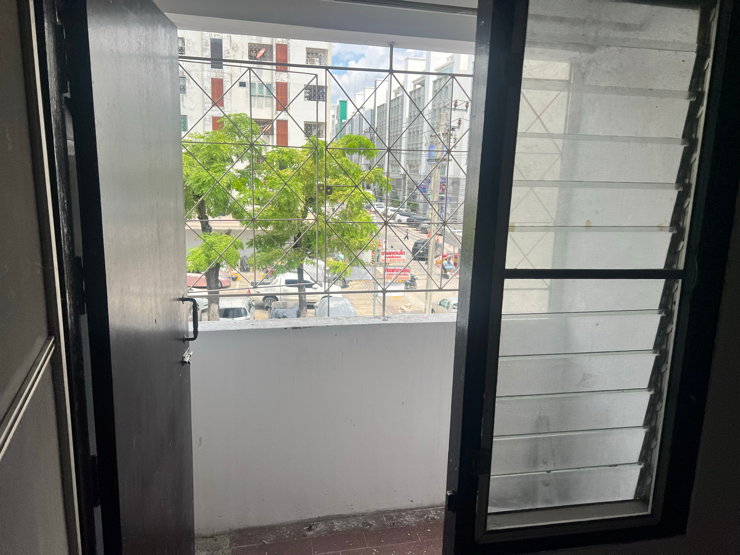 picture tanormmit park condo floo3 build 15 - 6/14