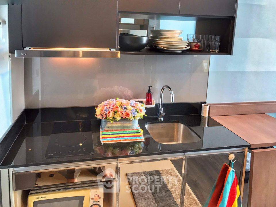 รูป คอนโด 1-ห้องนอน ที่ ดิ เอดจ์ สุขุมวิท 23 ใกล้ MRT สุขุมวิท (ID 1097724) - รูปที่ 2/7