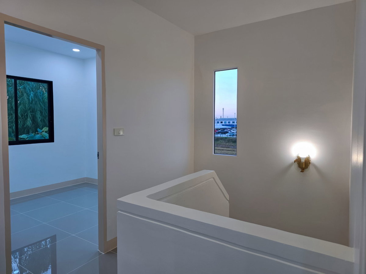 รูป 🏡 ขายขาดทุน! ทาวน์โฮมหลังมุม พื้นที่ใหญ่พิเศษ 28.9 ตร.ว. | พลีโน่ รัตนาธิเบศร์-ชัยพฤกษ์ 🔥 โอกาสทอง! ราคาถูกที่สุดในโครงการ พร้อมเข้าอยู่ได้ทันที - รูปที่ 10/15