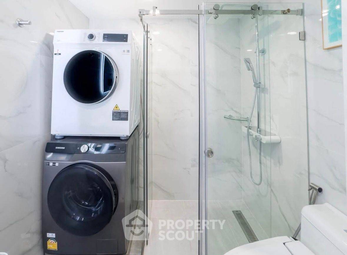 รูป คอนโด 2 ห้องนอน ชั้น 25 Sukhumvit Suite ใกล้ BTS นานา (ID 3405840) - รูปที่ 10/11