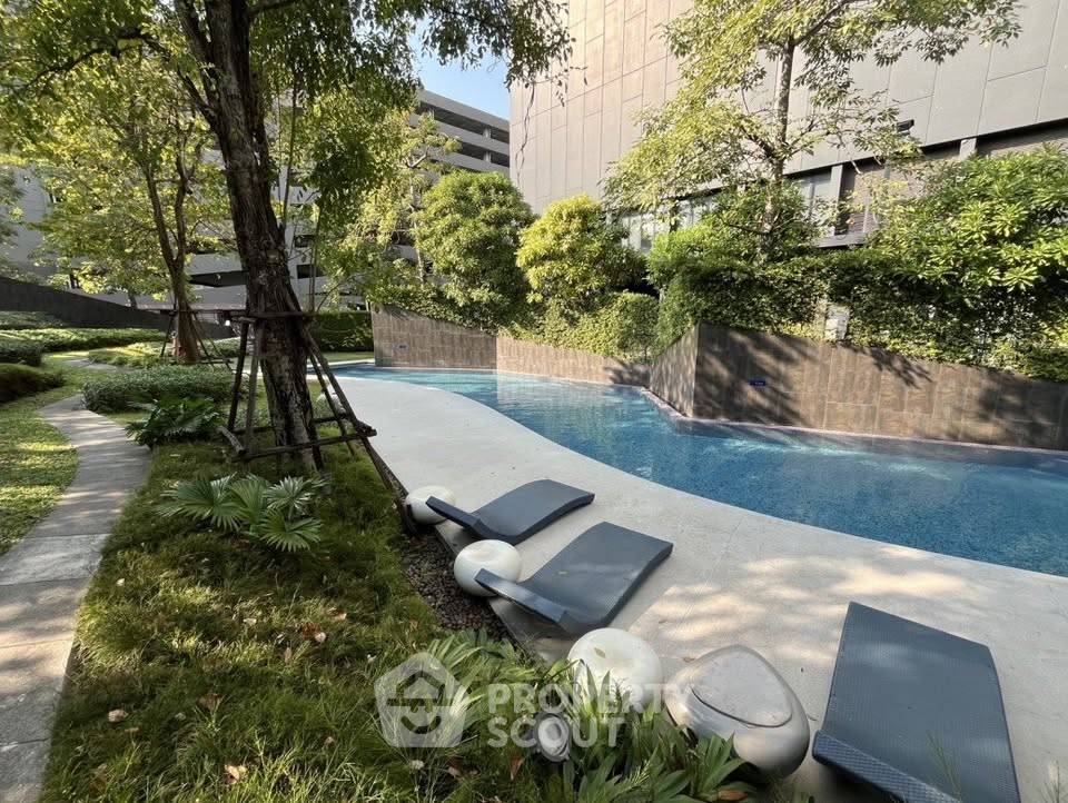 picture 1-BR Condo at A Space ID Asoke Ratchada near MRT Phra Ram 9 (ID 3407316) - 7/15