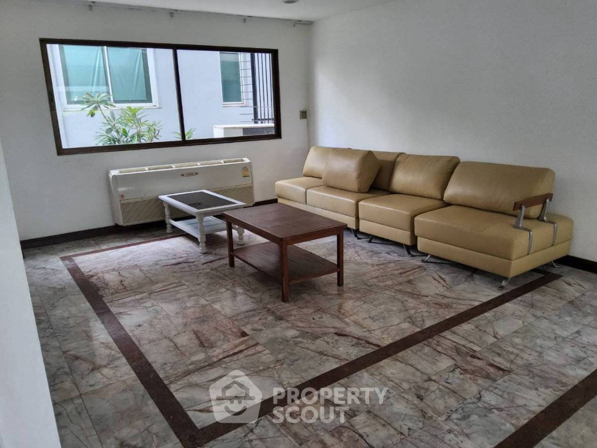 รูป ทาวน์เฮาส์ 3 ห้องนอน ขนาด 273 ตร.ม. Baan Charoen Eakamai 10 ใกล้ BTS เอกมัย (ID 3408410) - รูปที่ 25/38
