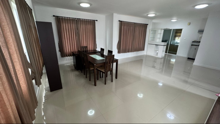 รูป 🏡 ขาย ให้เช่า บ้านเดี่ยว 2 ชั้น หมู่บ้านเลควัลเลย์ เฟส 1 บึง/บ่อวิน ศรีราชา ชลบุรี - รูปที่ 34/61