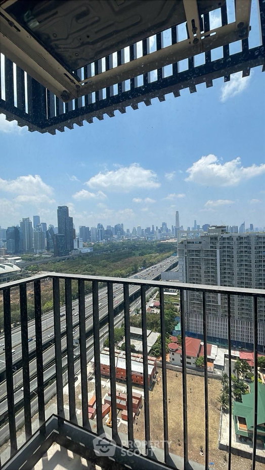 picture 28th-Floor 1-BR Life Asoke Hype Near ARL Makkasan (ID 3407507) - 8/8