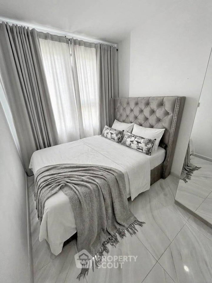 picture 17th-Floor 1-BR Knightsbridge Prime Sathorn Near BTS Saint Louis (ID 3404084) - 1/7