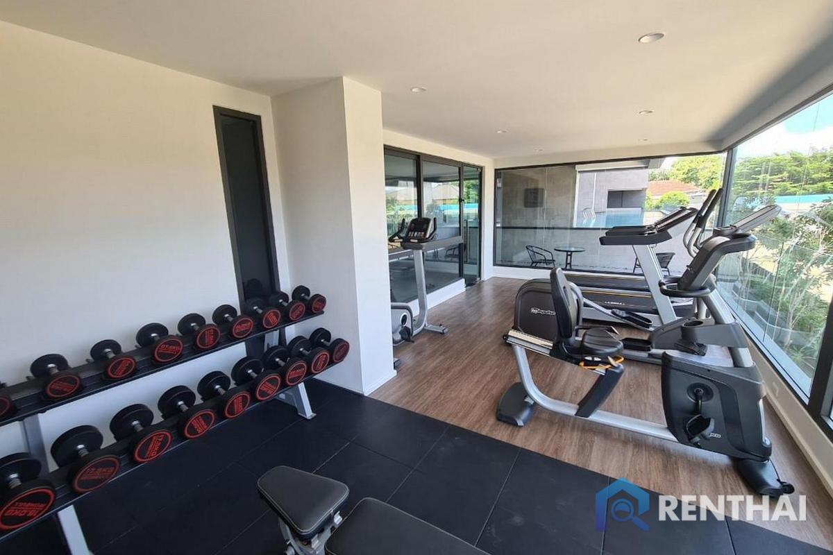 picture Beautiful Condo Only 100 m away from the Sukhumvit Road! - 22/23