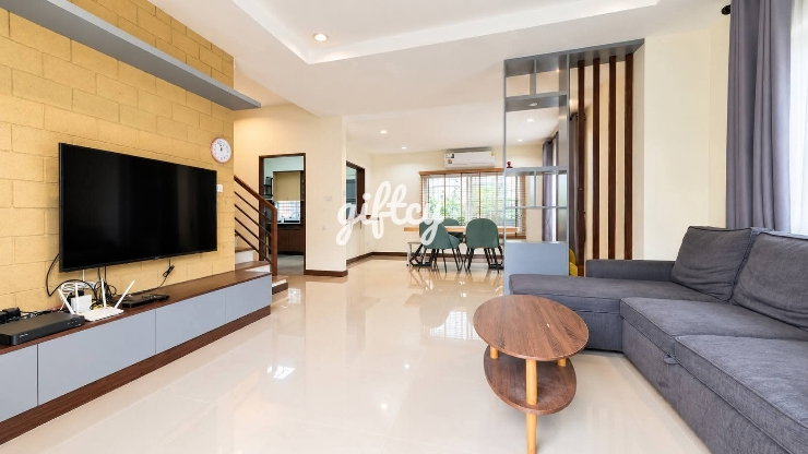 รูป ให้เช่าบ้านเดี่ยว 2 ชั้น พร้อมเฟอร์ฯ บิวท์อิน , ใกล้ Unity Concord International School , ใกล้ ACIS , ใกล้โรงเรียนวารีเชียงใหม่ โครงการซีรีนพาร์ค - รูปที่ 2/17